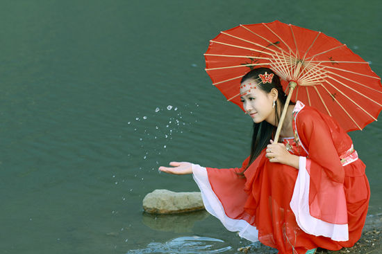 床上的女体启示未修改版